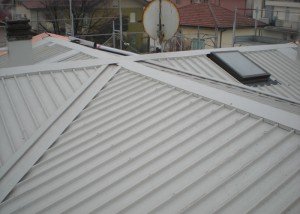 Copertura in Lamiera Preverniciata Canalizzata