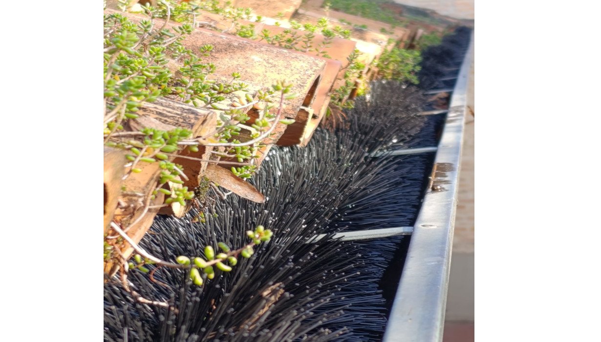 Scovolone per pannelli fotovoltaico.jpg